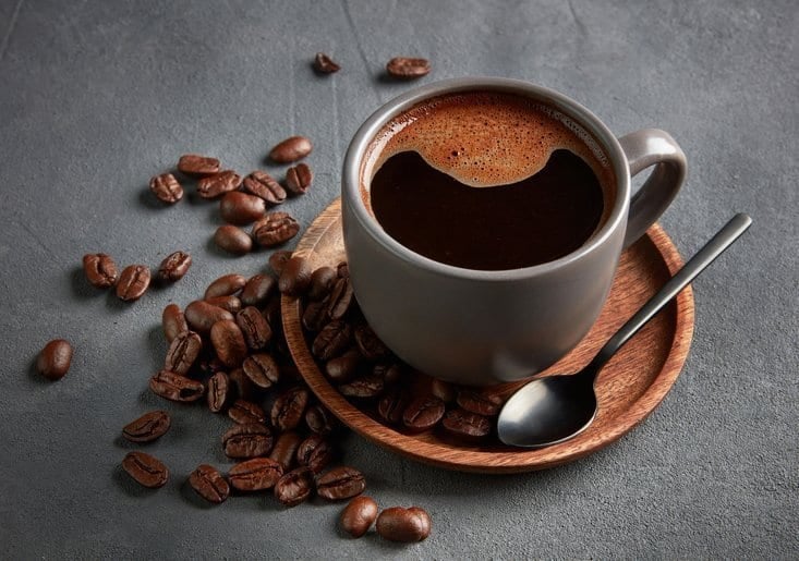 Zwarte koffie helpt je bij sneller afvallen