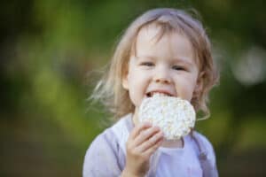 Zijn rijstwafels gezond? Of juist ongezond? Dat lees je in dit artikel.